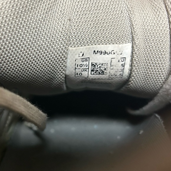 New Balance 990v3 - Picture 9 of 9